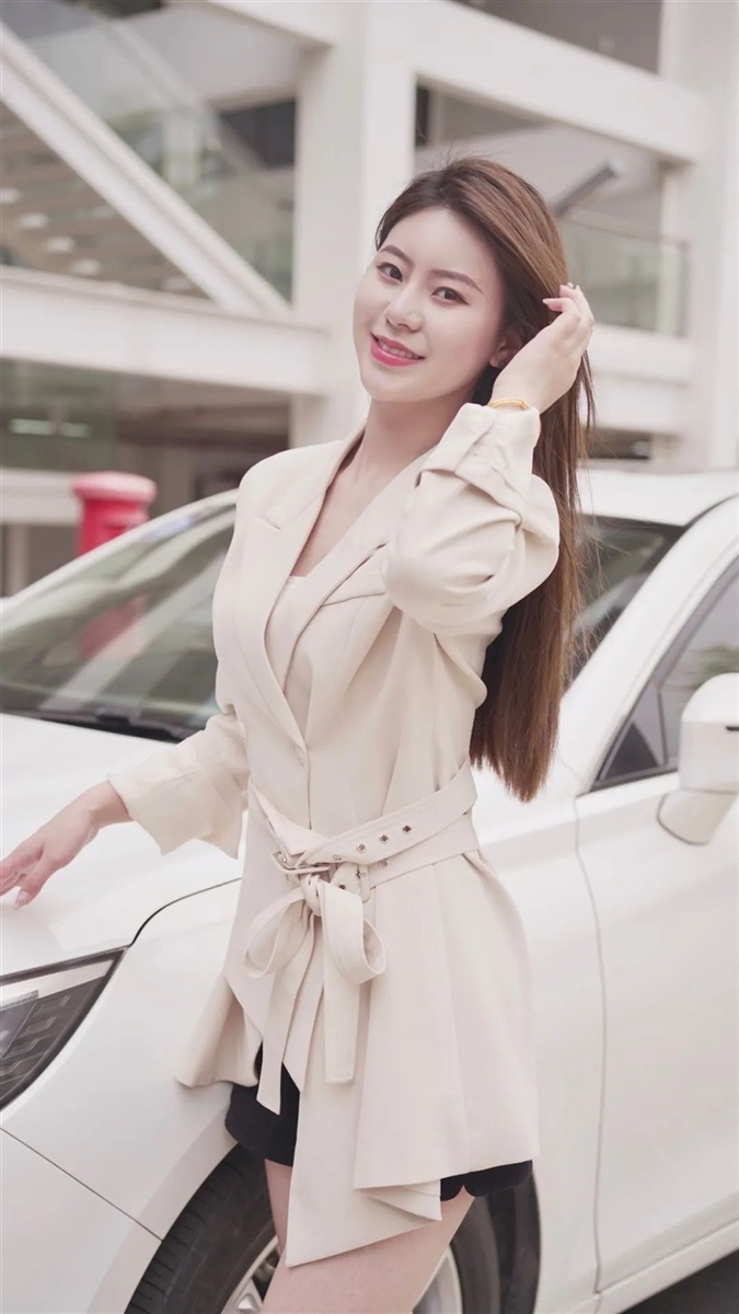 【17c.com網紅申請出（chū）戰（zhàn）】直播購車節狂（kuáng）撒福利！（內容很養眼）#8716