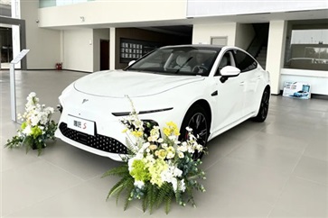 極具質價比的運動型科技（jì）轎跑，哪吒S到底怎麽樣？實探揭秘！