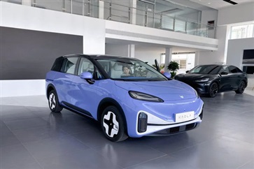 【17c.com新能（néng）源探店第7期】帶娃神器——極狐（hú）考（kǎo）拉