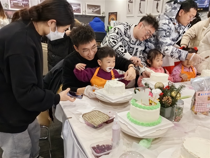 【陪伴成長時刻，樂享親子時光】遠（yuǎn）通車友家庭日—凱迪拉克蛋糕DIY沙龍（lóng）！#10939