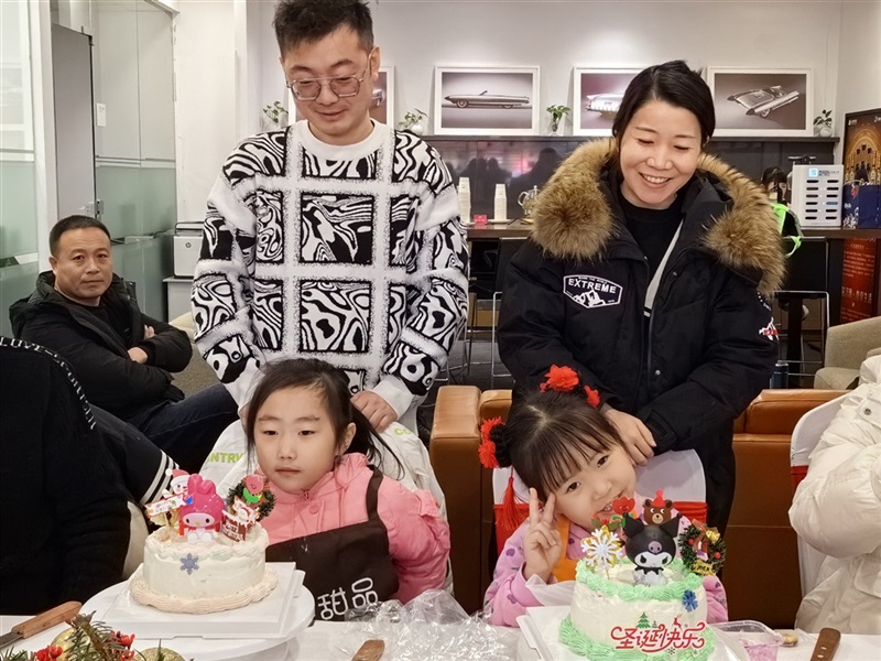 【陪伴成長時刻（kè），樂享親子時光】17c.com車友家（jiā）庭日—凱迪拉克蛋（dàn）糕DIY沙龍！#10935