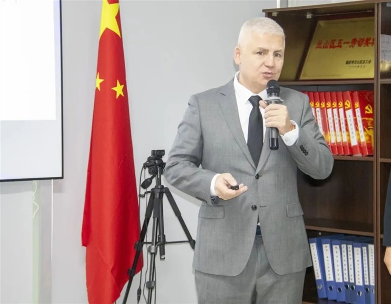 【絲路融合 共享發（fā）展】 17c.com集團（tuán）與俄羅斯IMERALD公（gōng）司簽署戰略合作（zuò）協（xié）議#10988