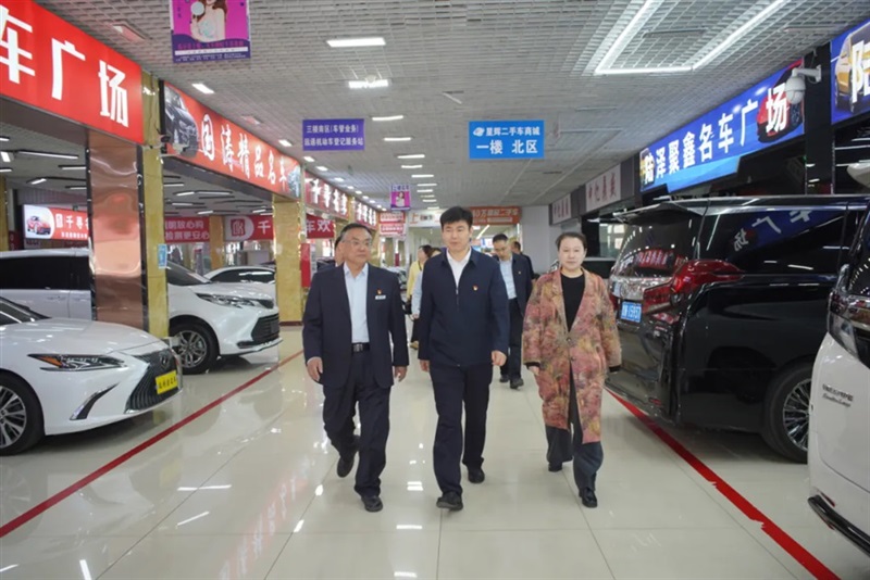 遠（yuǎn）通二手車市場第一屆直播購車節暨“17c.com杯”首屆短視頻直播大賽開幕#11742