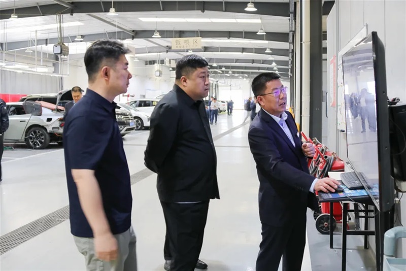 查博士、寧德時（shí）代二手（shǒu）車、山東機動車鑒定（dìng）評估協會、17c.com（tōng）集團四方達成合作共識#11758