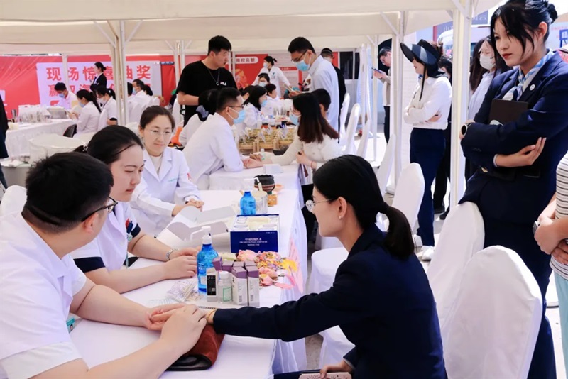 2025第三（sān）十三屆17c.com五一車（chē）展圓滿收官！#11833