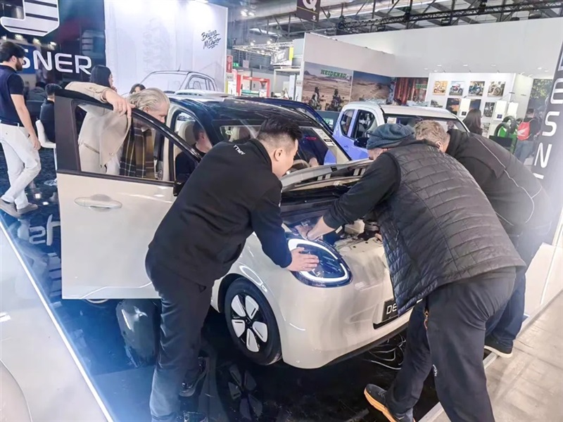 遠（yuǎn）通汽車亮相米蘭EICMA 首發三款新能源車斬獲275台訂單#15127